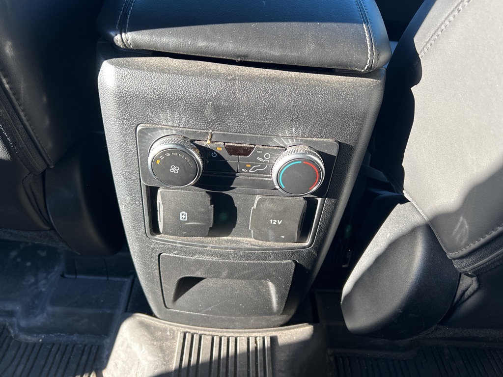 2022 Ford Explorer XLT photo 4