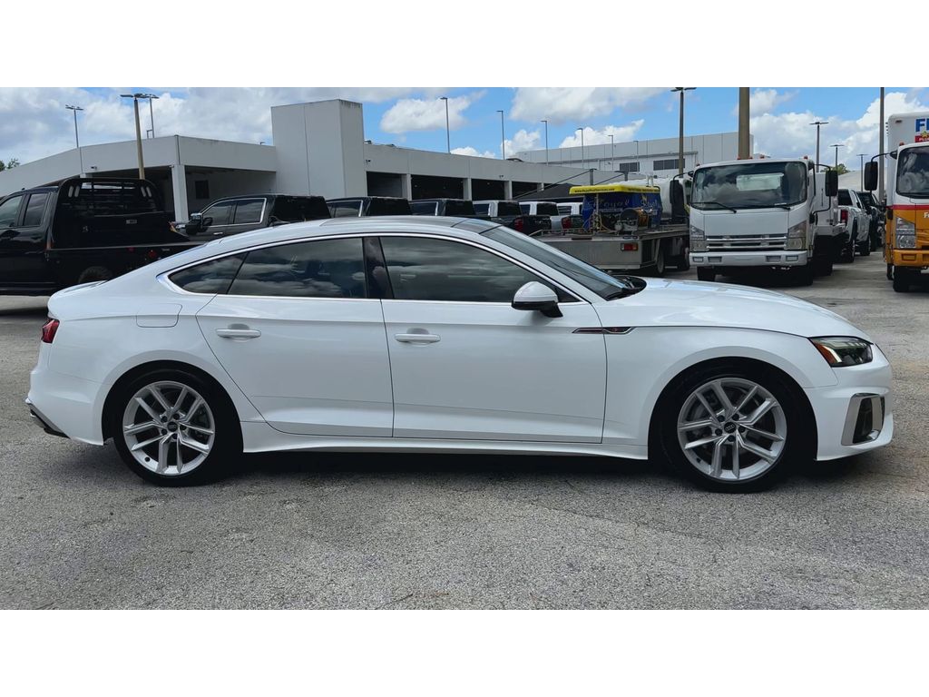 2024 Audi A5 Premium Plus 45 TFSI Quattro S line photo 9