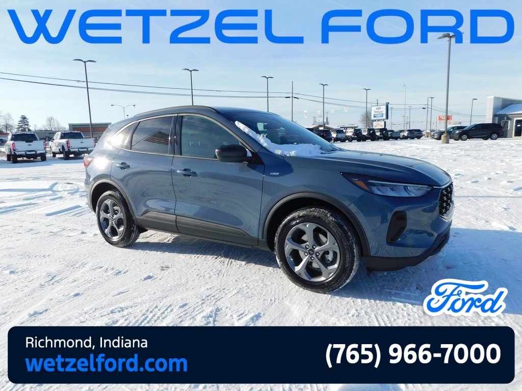2026 Ford Escape ST-Line's photo