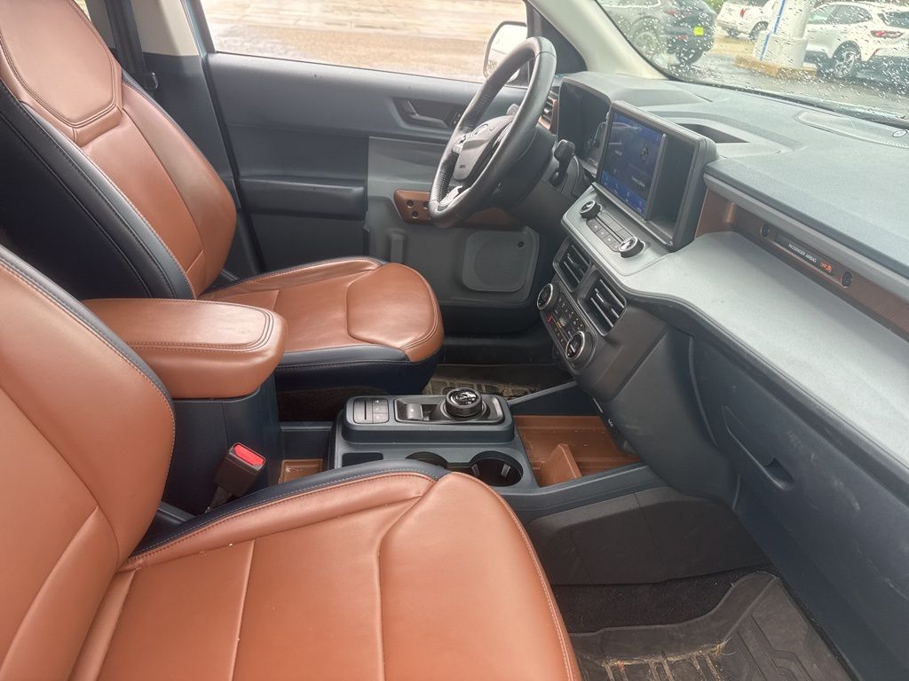 2022 Ford Maverick Lariat photo 32