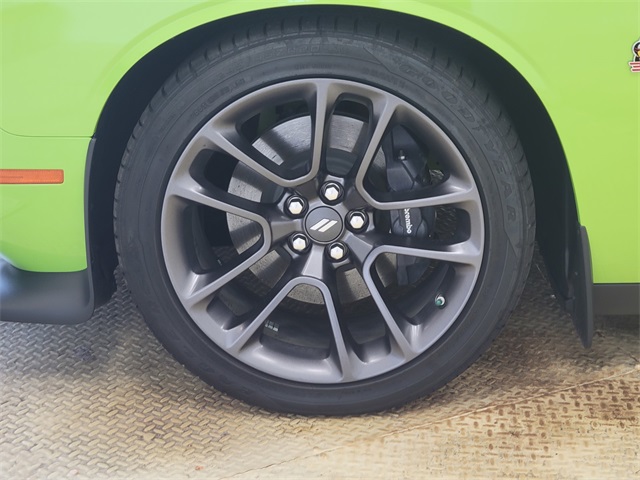 2023 Dodge Challenger R/T Scat Pack photo 11
