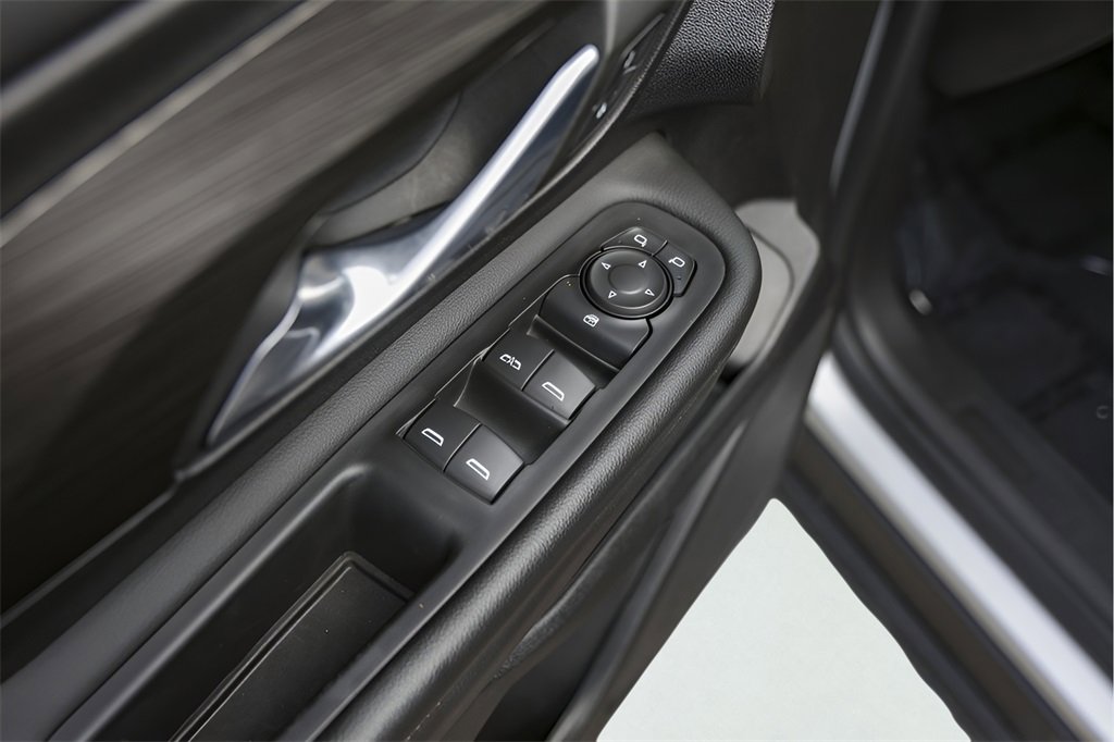 2022 Gmc Terrain SLE photo 22