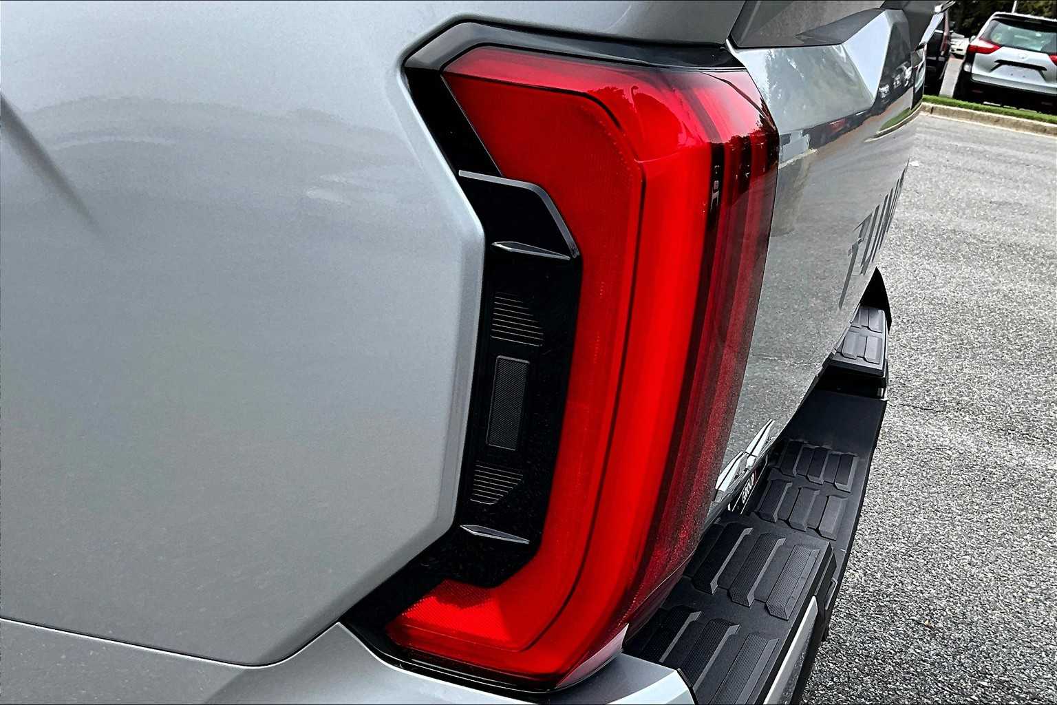 2024 Toyota Tundra Limited photo 26