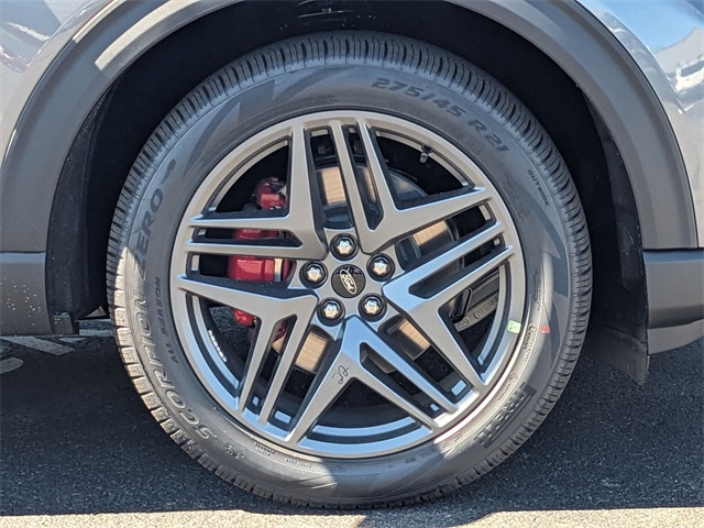 2025 Ford Explorer ST-Line photo 32