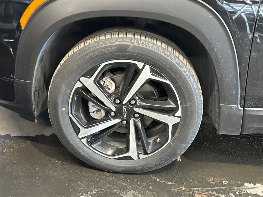 2022 Chevrolet Trailblazer RS photo 2