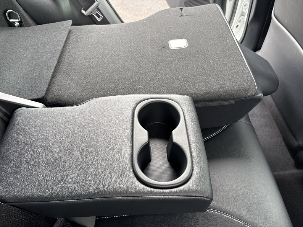 2025 Toyota Corolla XSE photo 28