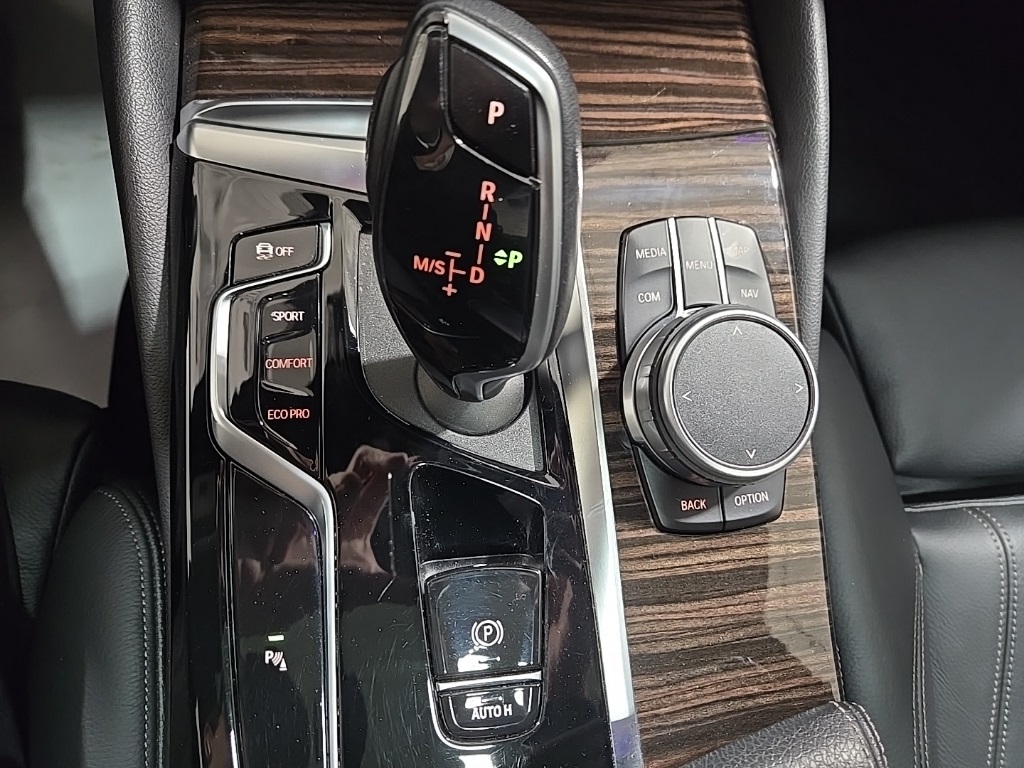 2022 Bmw 540i photo 14