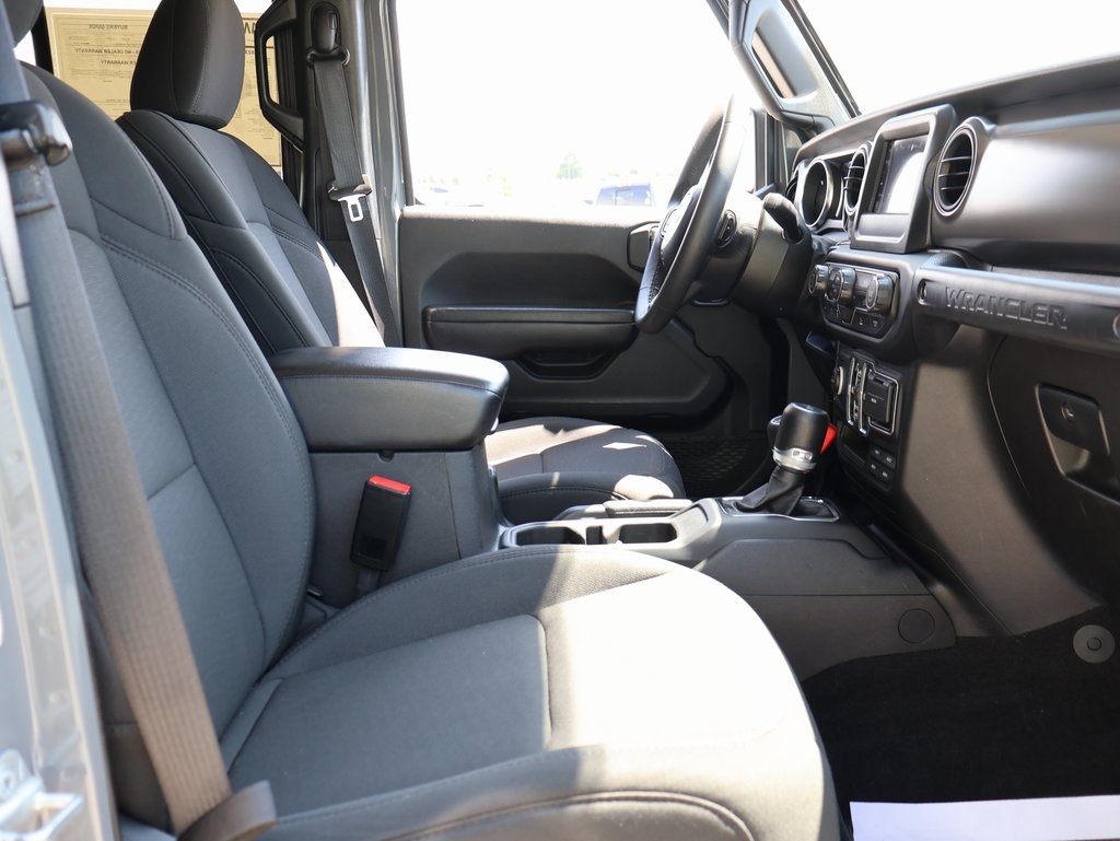 2023 Jeep Wrangler Willys 4xe photo 8