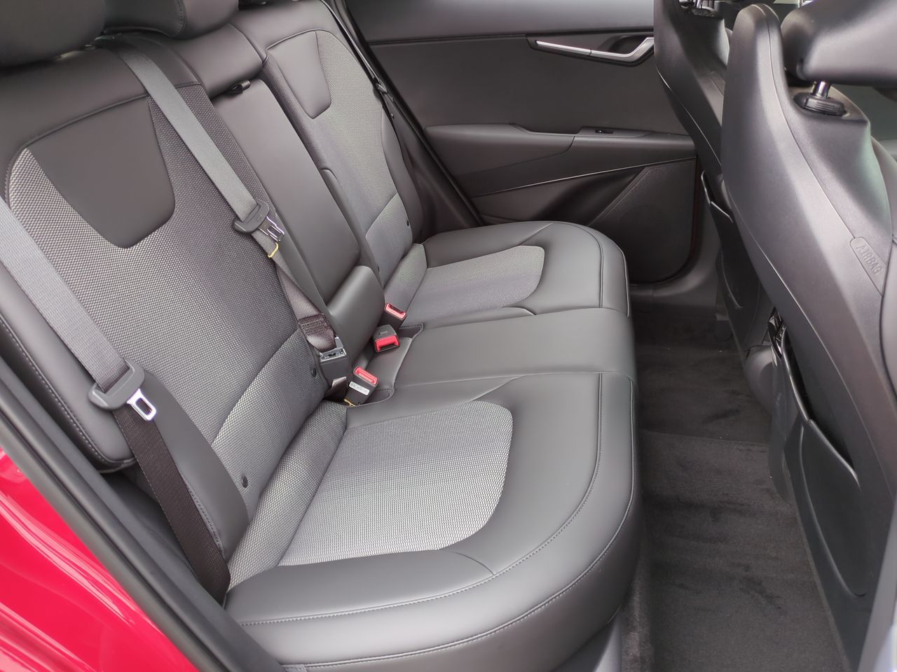 2025 Kia Niro Plug-In Hybrid EX photo 21