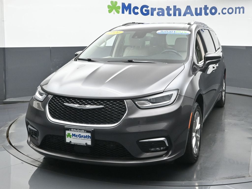 2021 Chrysler Pacifica Touring L photo 4