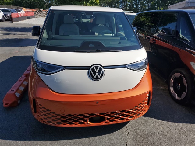2025 Volkswagen ID. Buzz Pro Plus photo 2