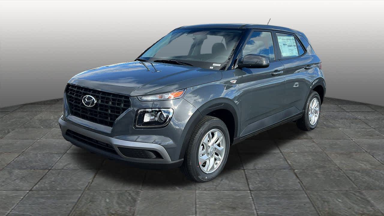 2026 Hyundai Venue SE's photo