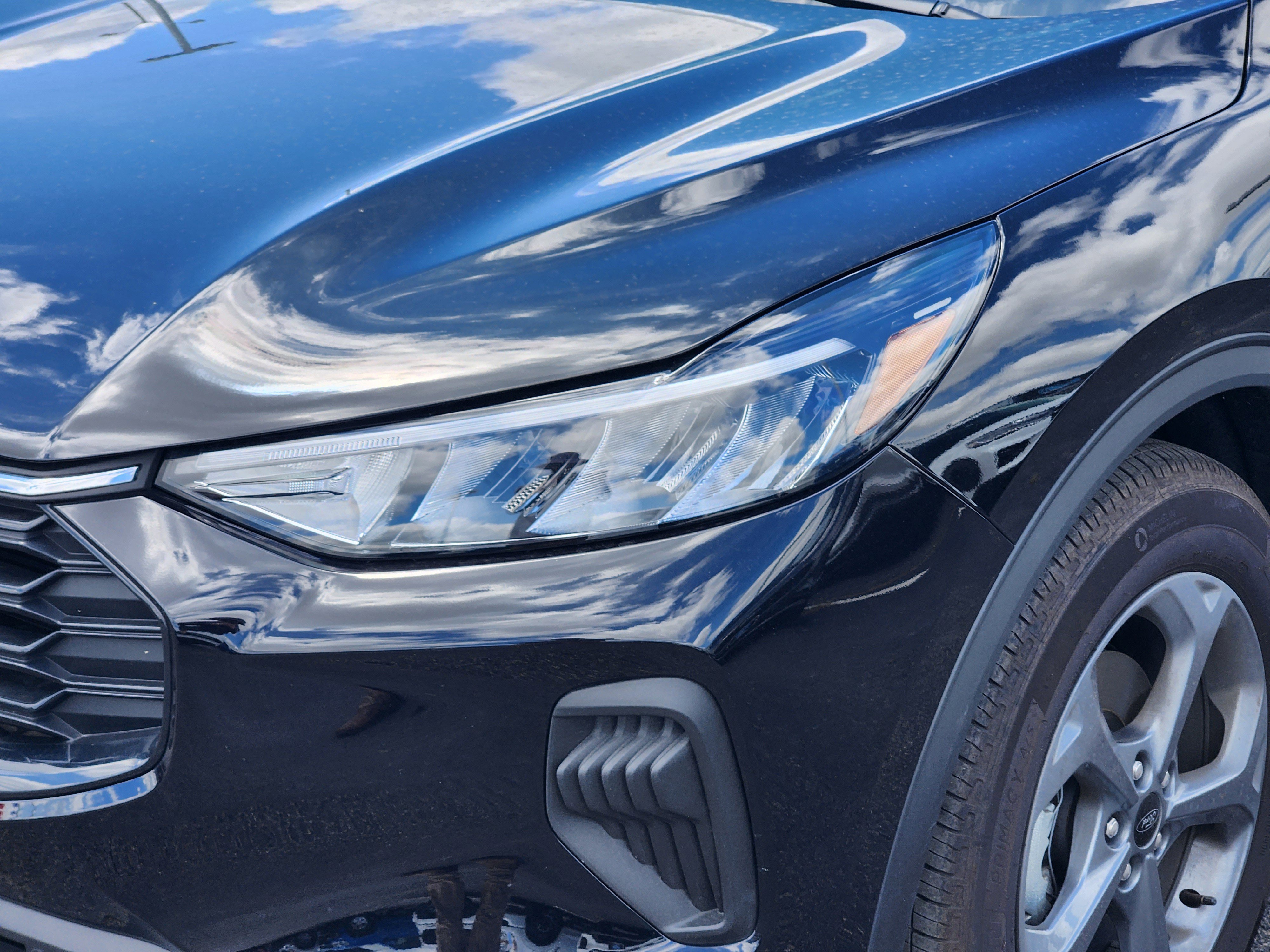 New 2025 Agate Black Metallic Ford ST-Line image 5