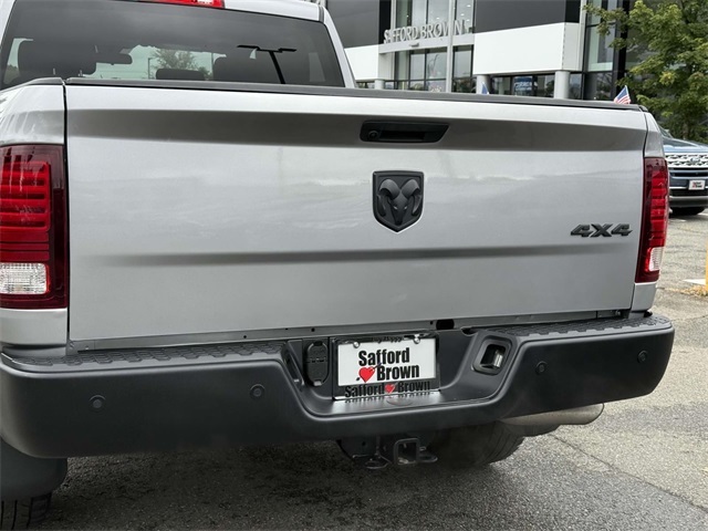 2022 Ram 1500 Classic Warlock photo 10