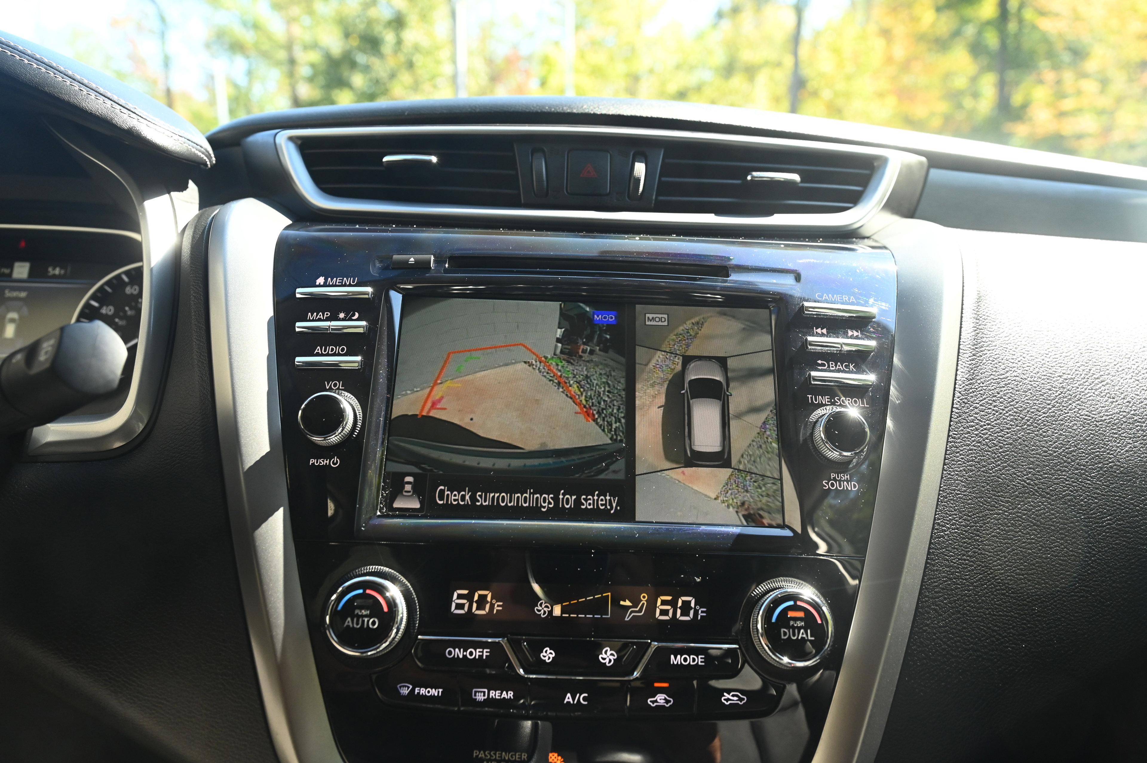 2024 Nissan Murano SL photo 14