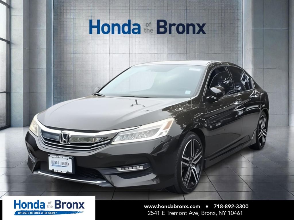 2016 Honda Accord Touring's photo