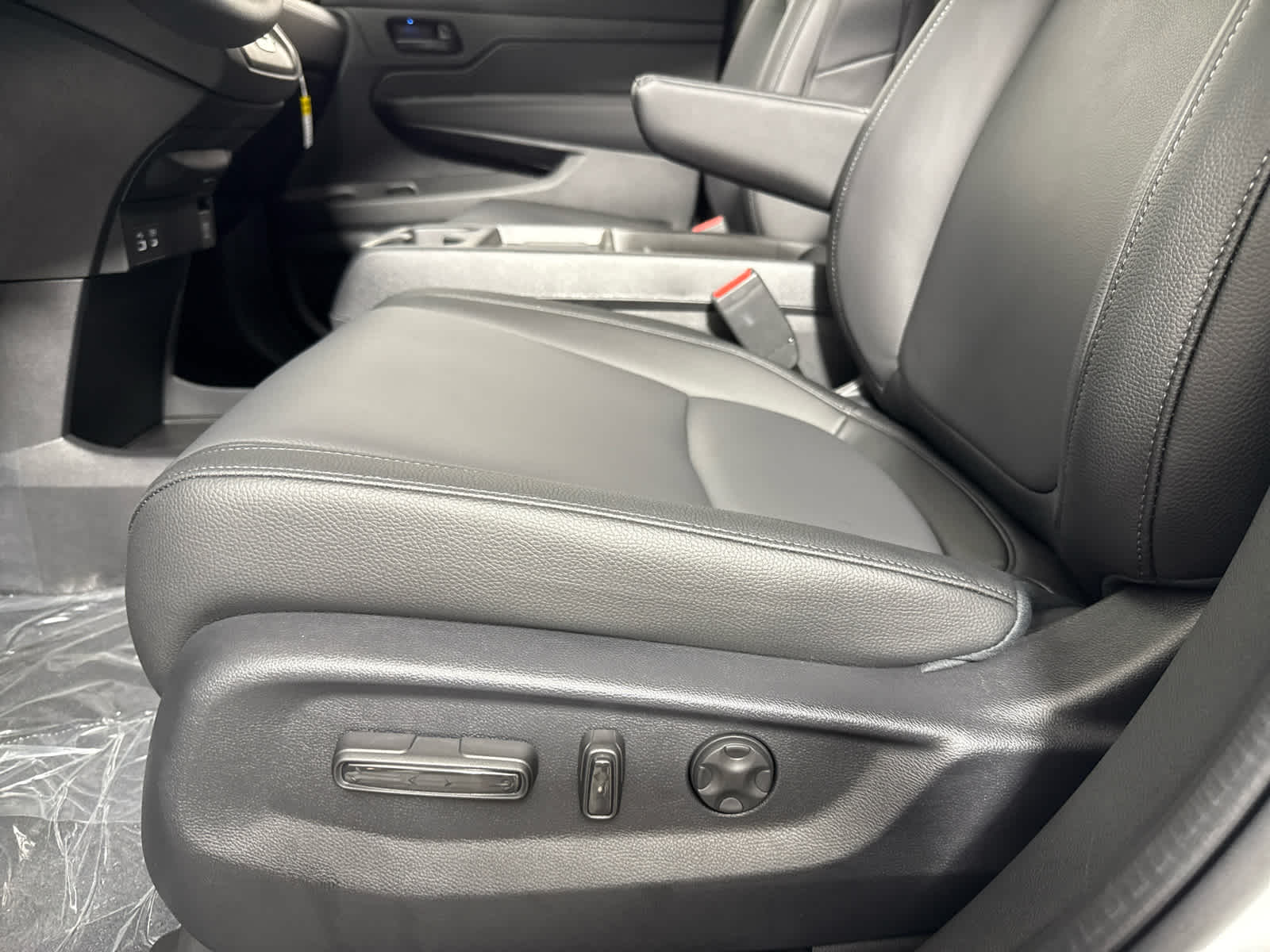 2025 Honda Odyssey EX-L photo 12