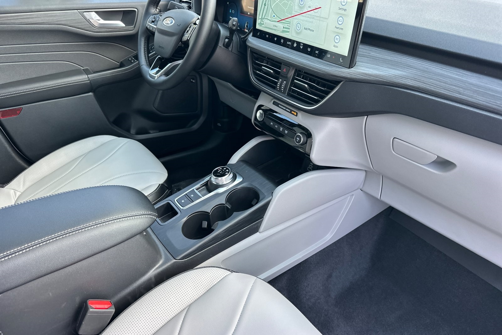 2025 Ford Escape Platinum photo 12