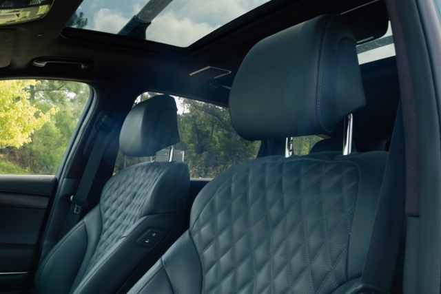 2023 Genesis GV80 3.5T photo 14