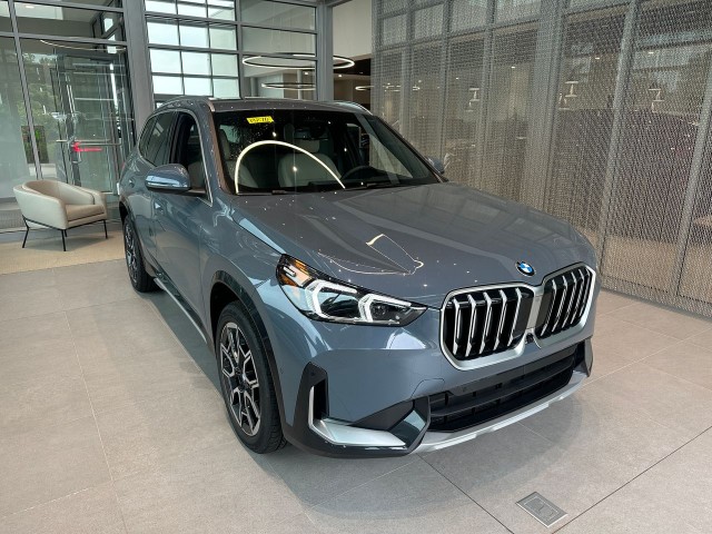 2025 BMW X1