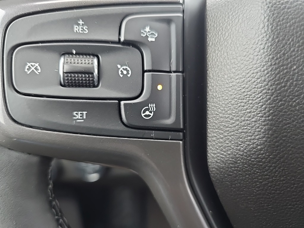 2025 Chevrolet Silverado 2500HD High Country photo 11