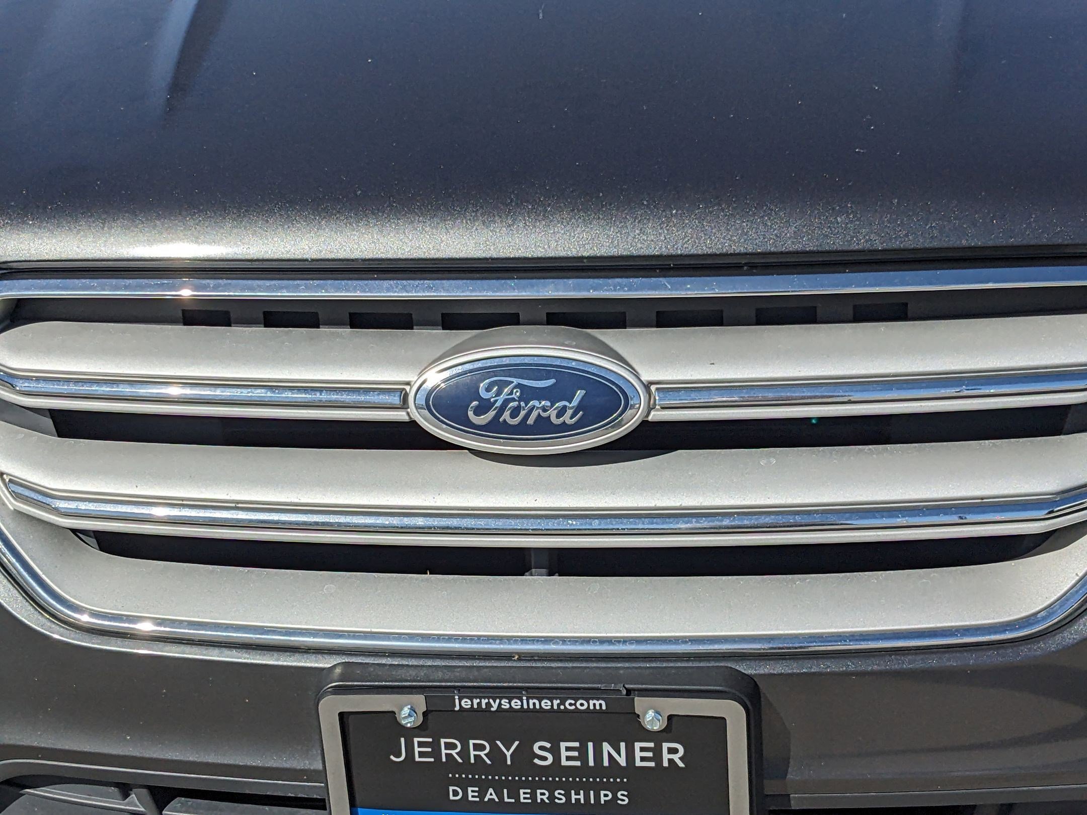 2018 Ford Escape SE photo 9