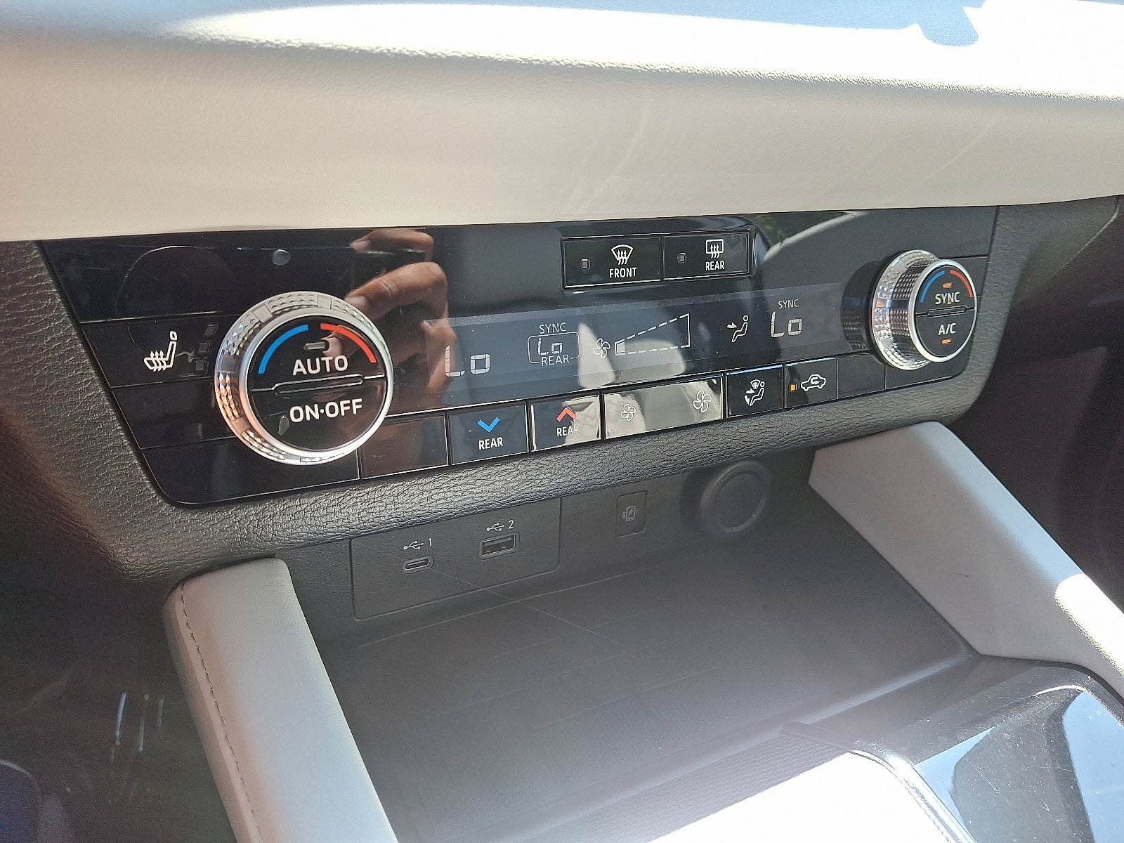 2023 Mitsubishi Outlander SEL photo 14