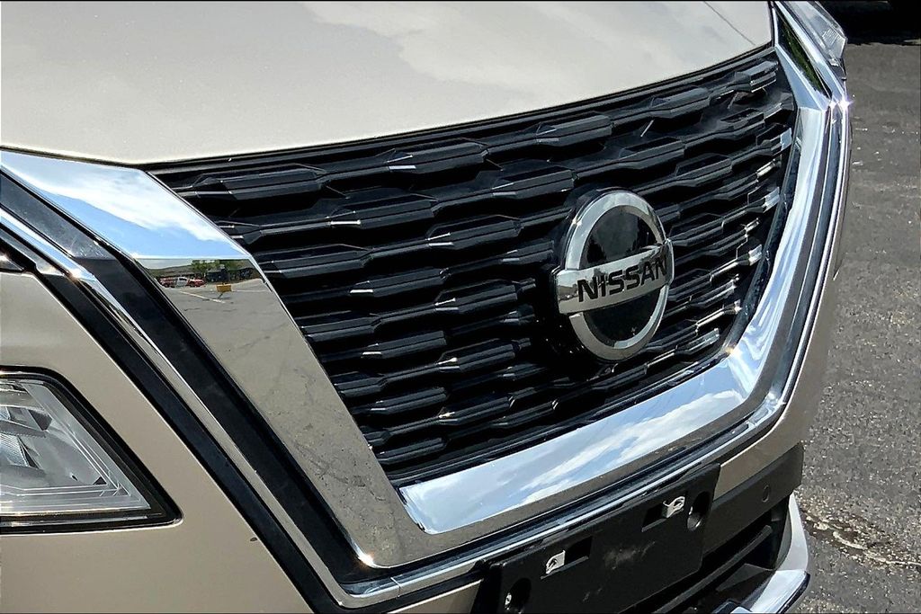 2021 Nissan Rogue Platinum photo 29