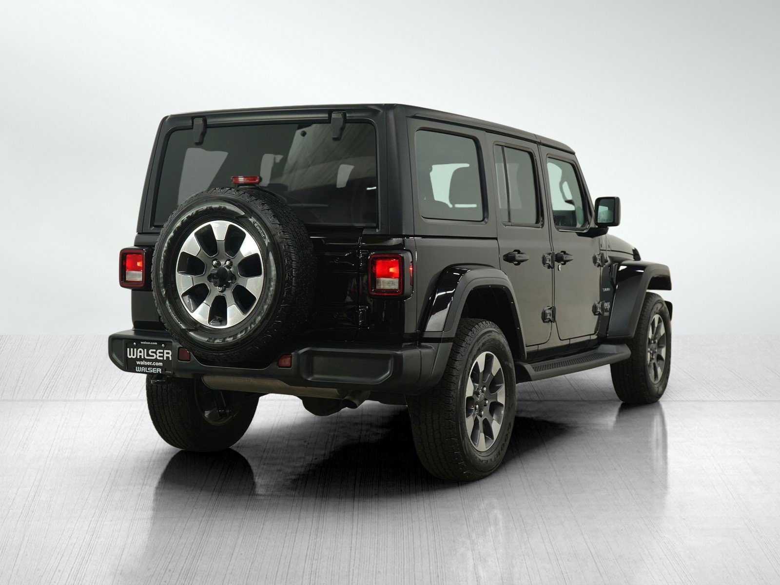2021 Jeep Wrangler Unlimited Sahara photo 5