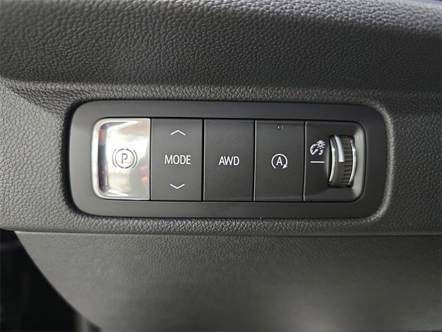2026 Chevrolet Traverse Z71 photo 25