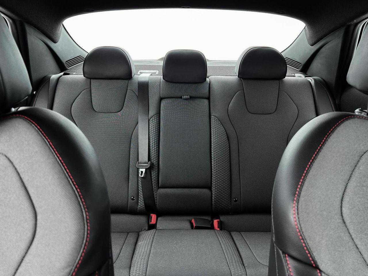 2025 Hyundai Elantra N Line photo 16