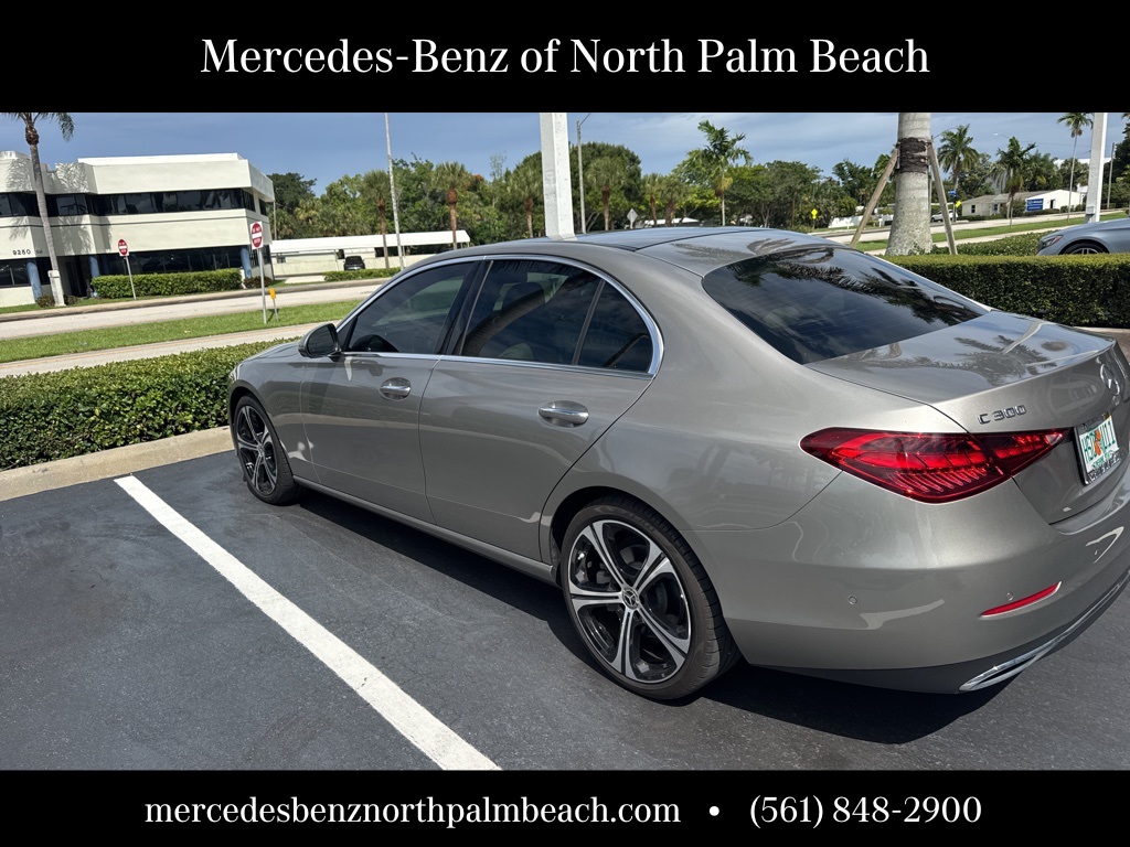 2023 Mercedes Benz C 300 photo 4