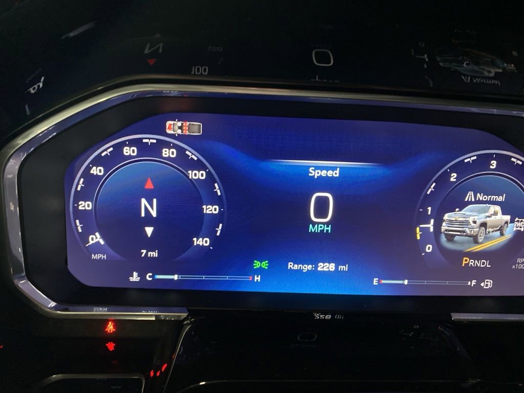 2026 Chevrolet Silverado 3500HD LT photo 3