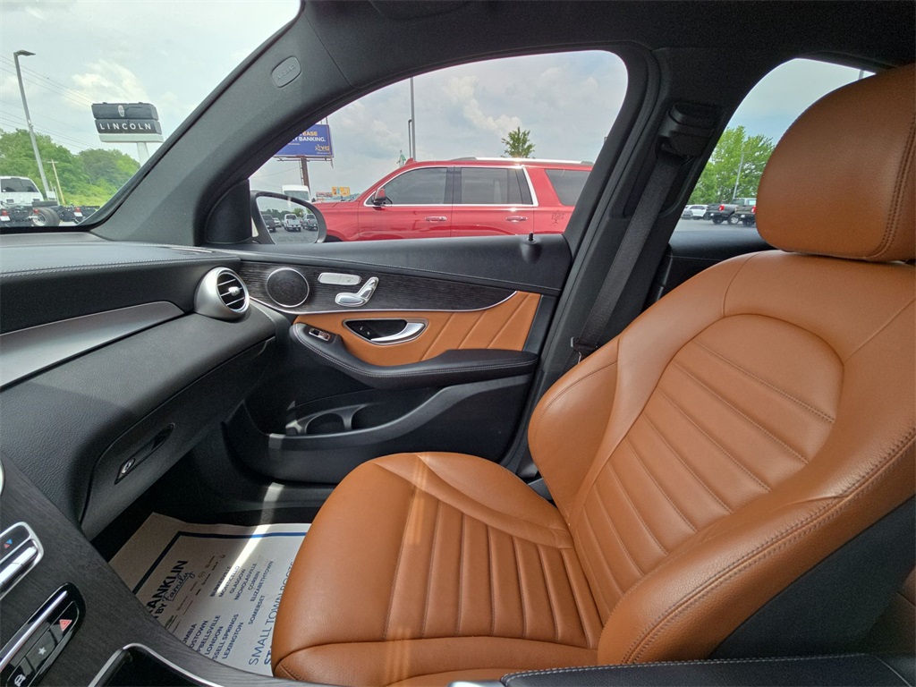 2023 Mercedes Benz GLC 300 Coupe 4MATIC photo 13