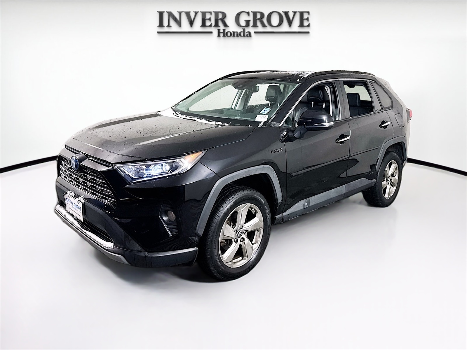 2019 Toyota RAV4 Limited's photo