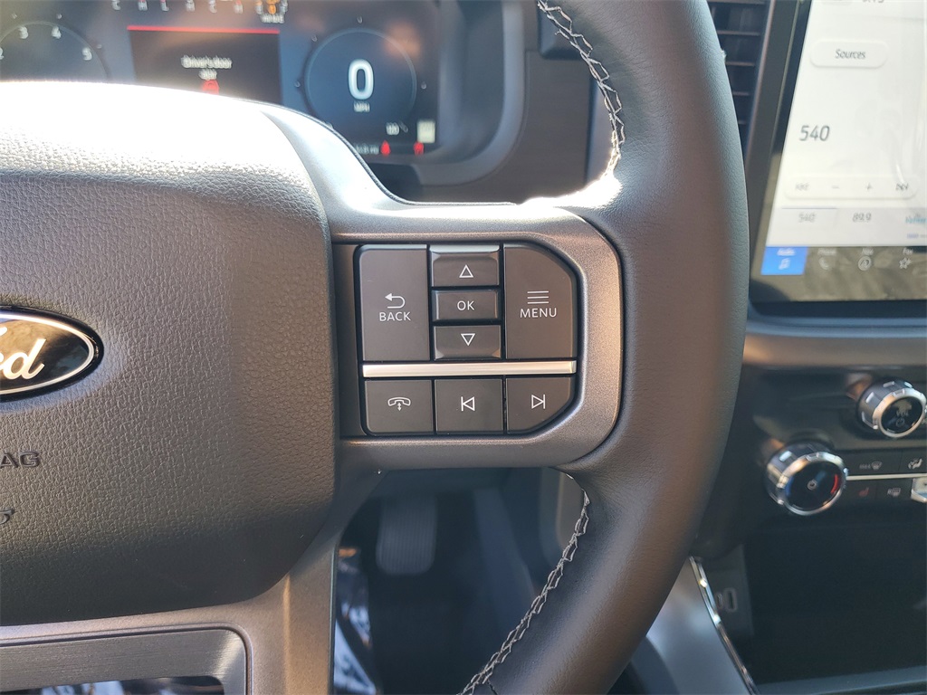 2025 Ford F-150 XLT photo 11