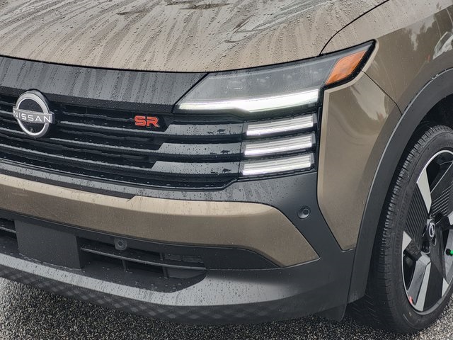 2026 Nissan Kicks SR photo 3