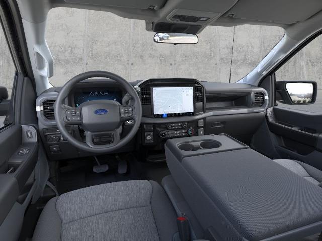 2025 Ford F-150 XL photo 8