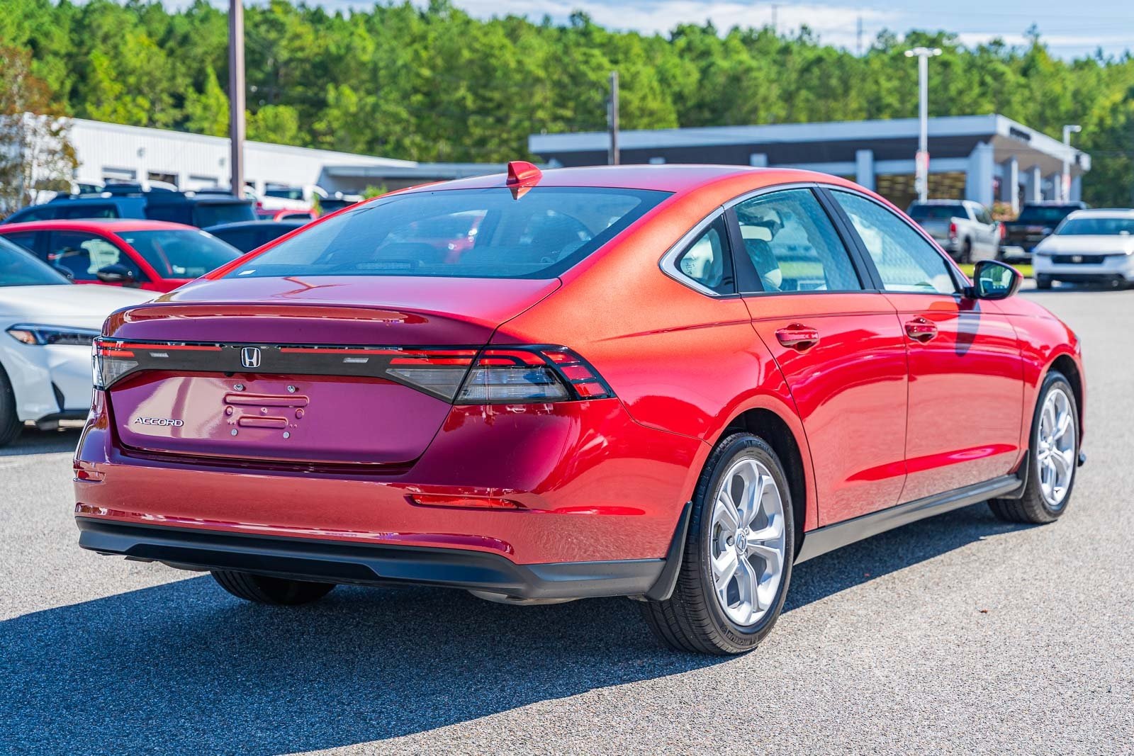 2025 Honda Accord LX photo 7