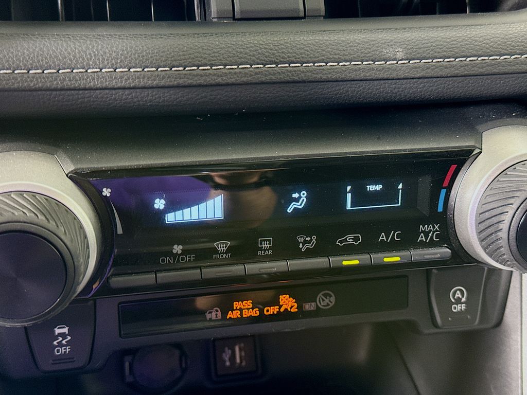 2024 Toyota RAV4 LE photo 15