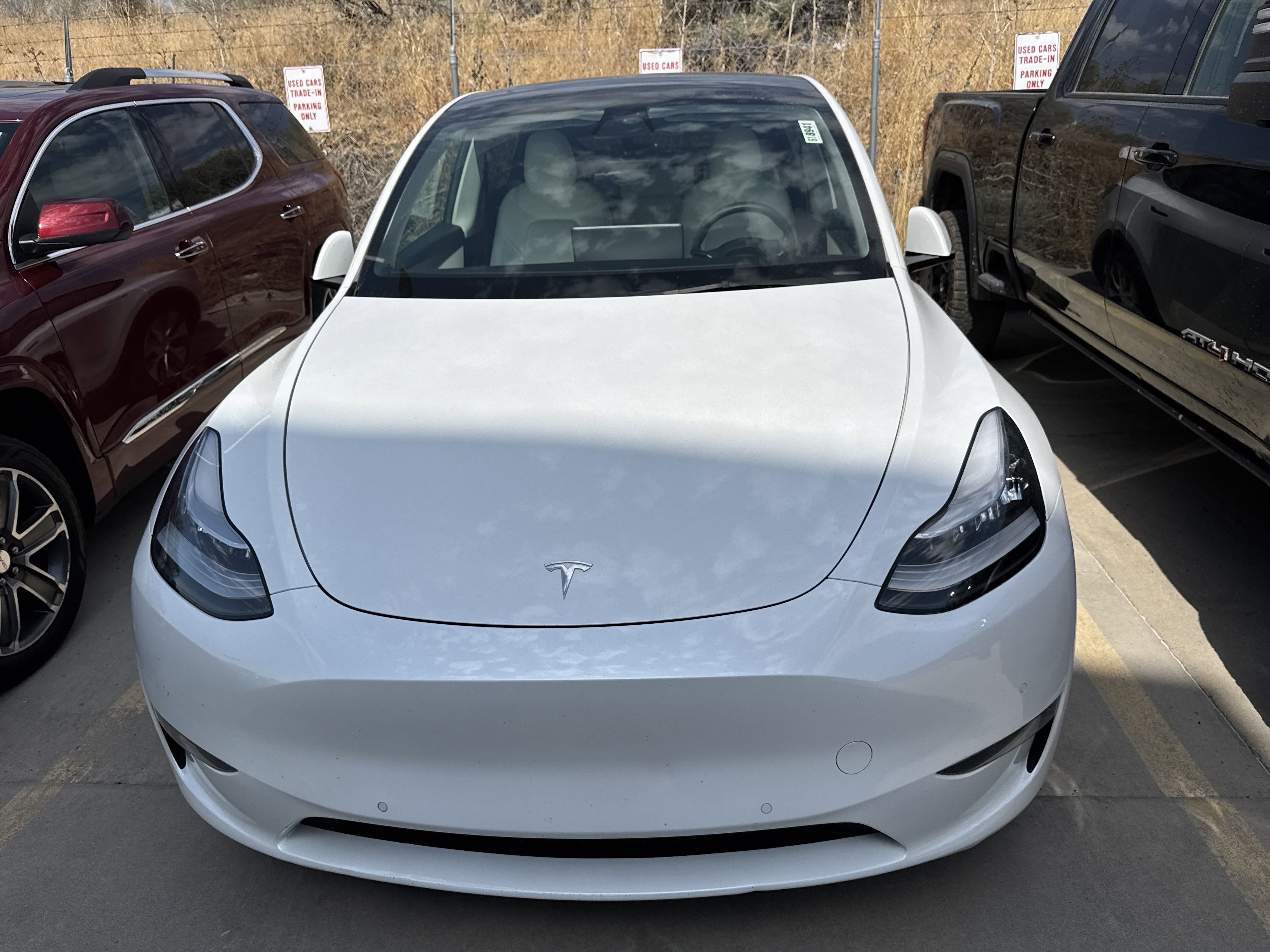 Used 2021 Tesla Model Y Long Range with VIN 5YJYGAEEXMF293678 for sale in Northfield, Minnesota