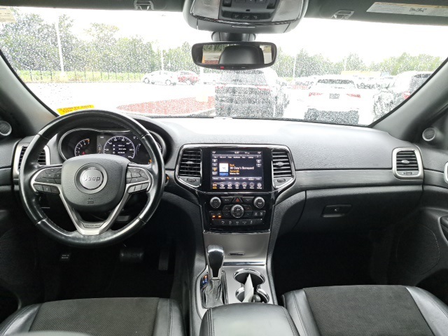 2020 Jeep Grand Cherokee Altitude photo 23