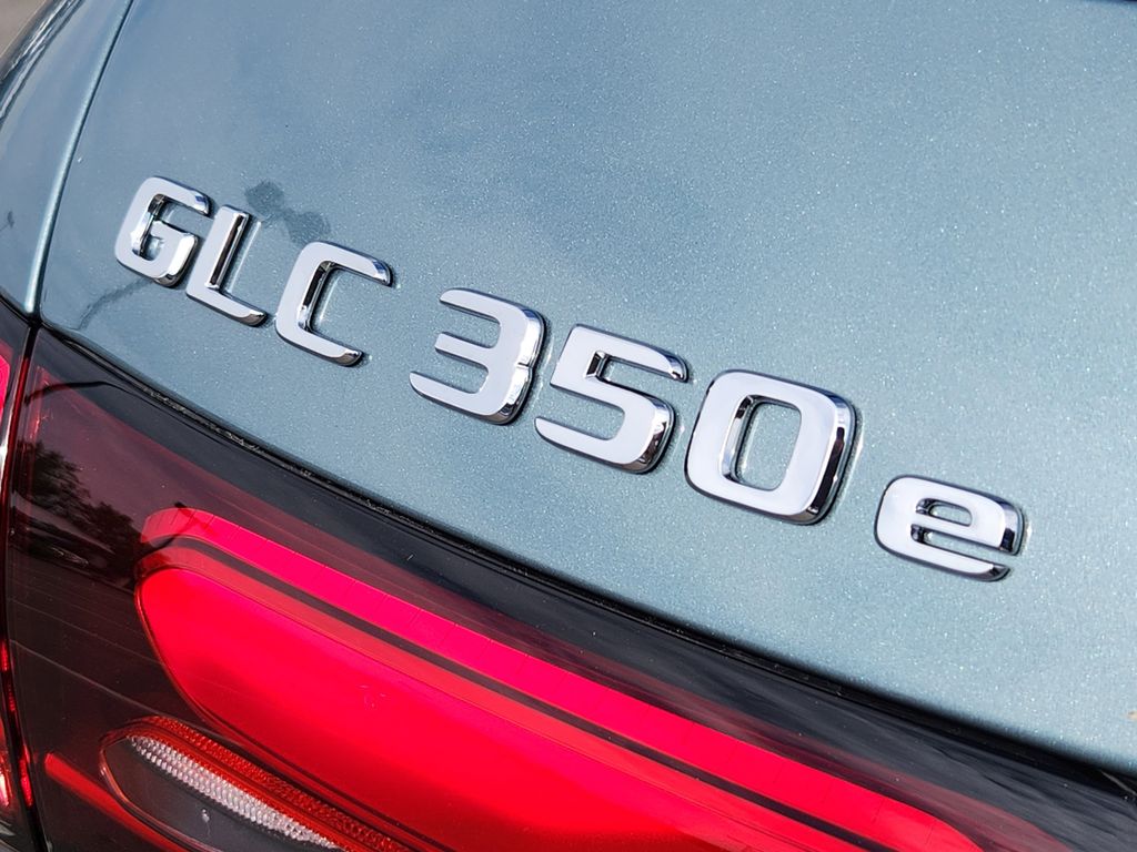 2026 Mercedes Benz GLC 350e 4MATIC photo 10