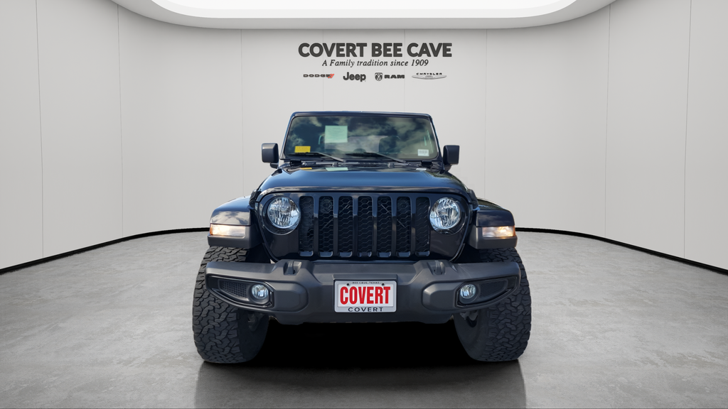 2021 Jeep Gladiator Sport photo 2