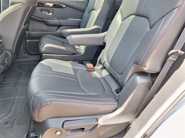 2024 Honda Pilot TrailSport photo 20