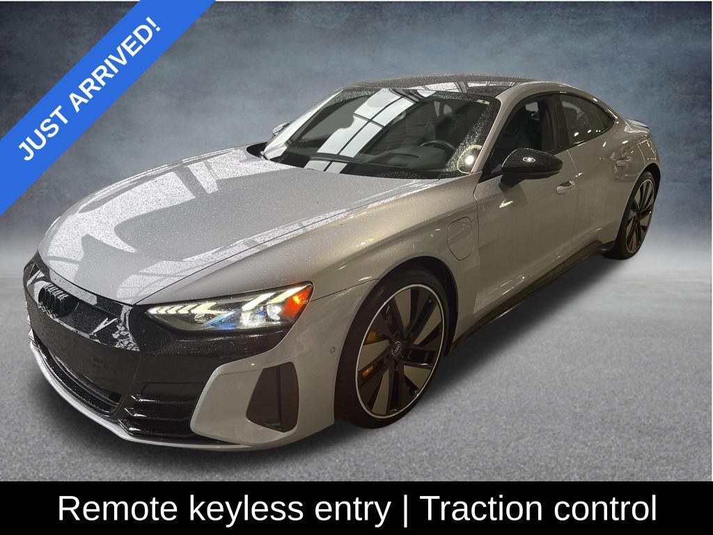 2022 Audi RS e-tron GT Base photo 2