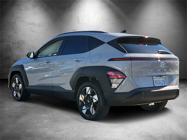 2024 Hyundai Kona SEL photo 2
