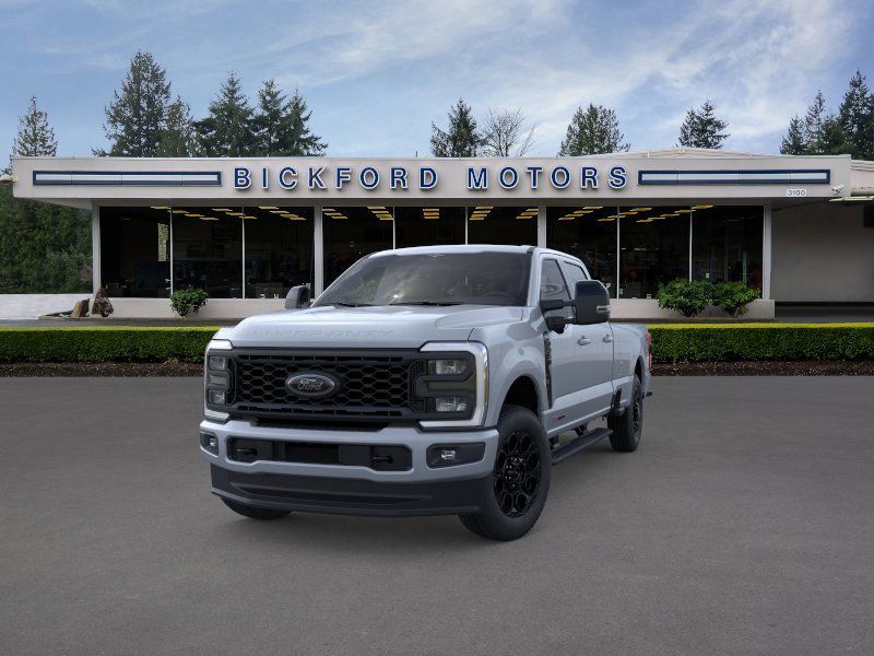 2025 Ford F-350 photo 2