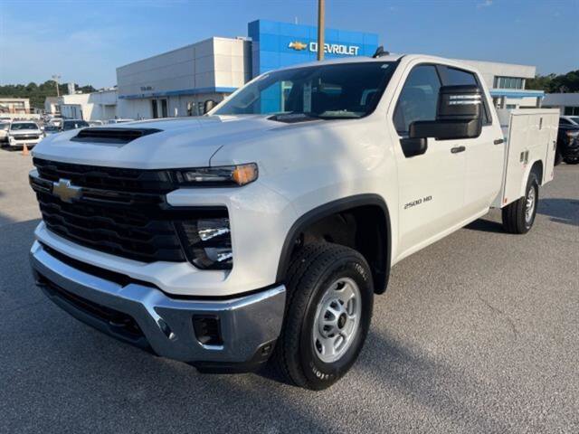 2024 Chevrolet Silverado 2500HD photo 3