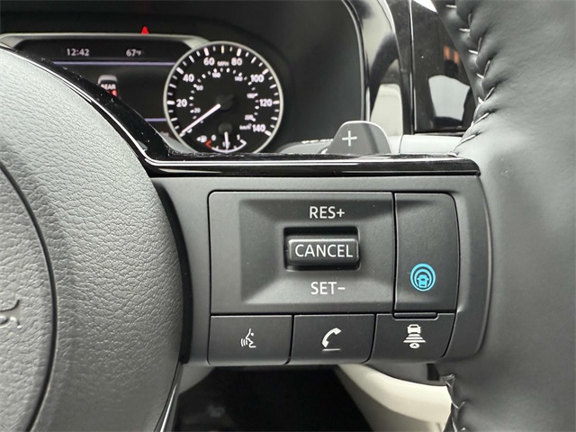 2025 Nissan Pathfinder SL photo 27